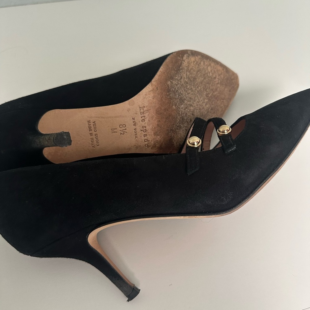 Kate Spade Black Heels with Gold Accents - Picture 6 of 8